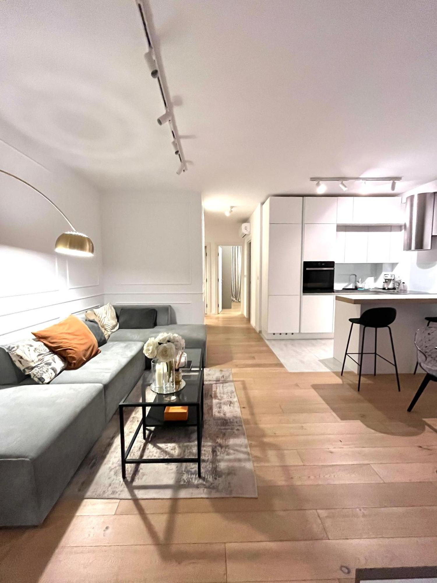Luxury Apartment Rinos - Free Garage Parking 斯普利特 外观 照片