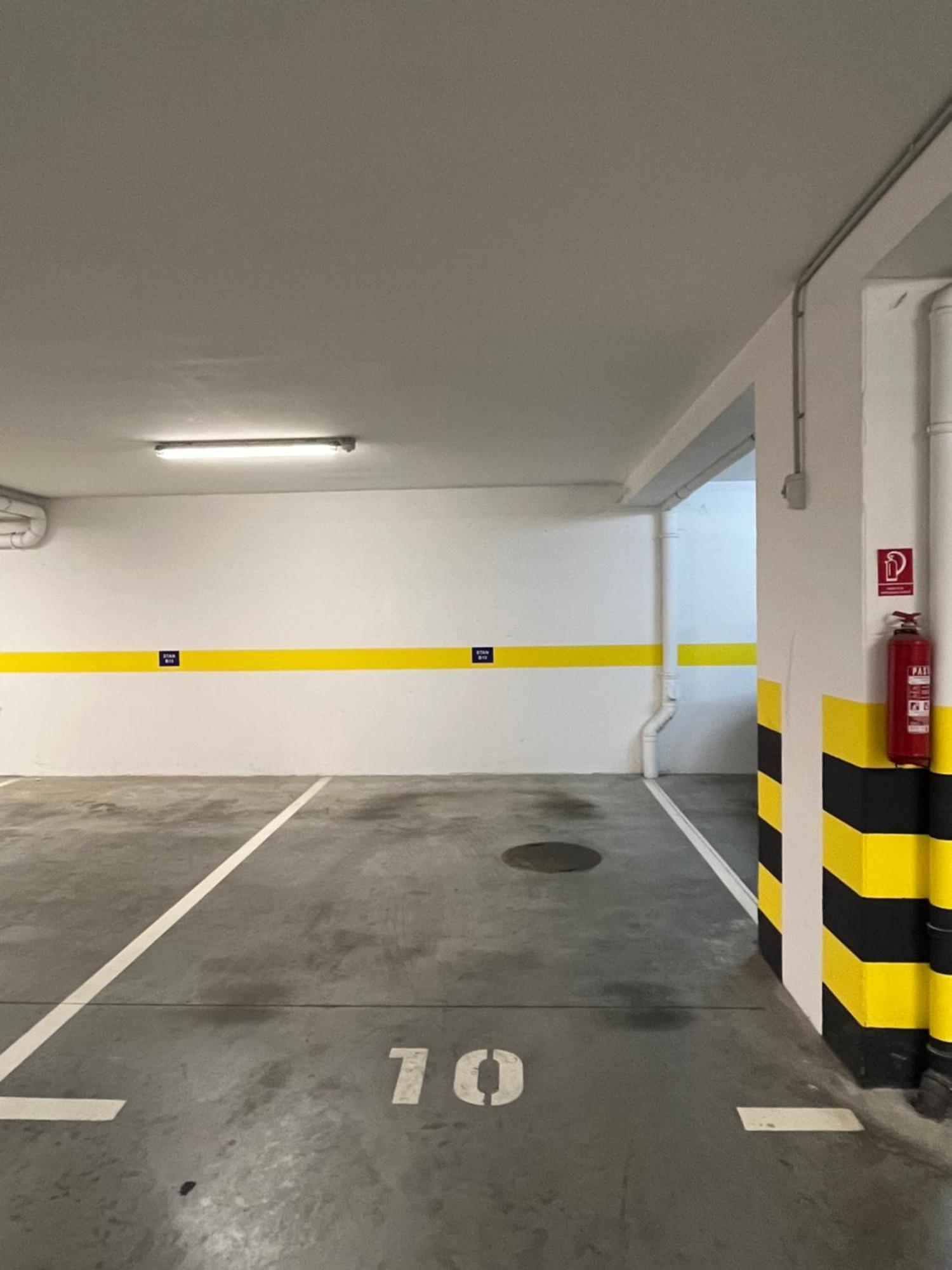 Luxury Apartment Rinos - Free Garage Parking 斯普利特 外观 照片